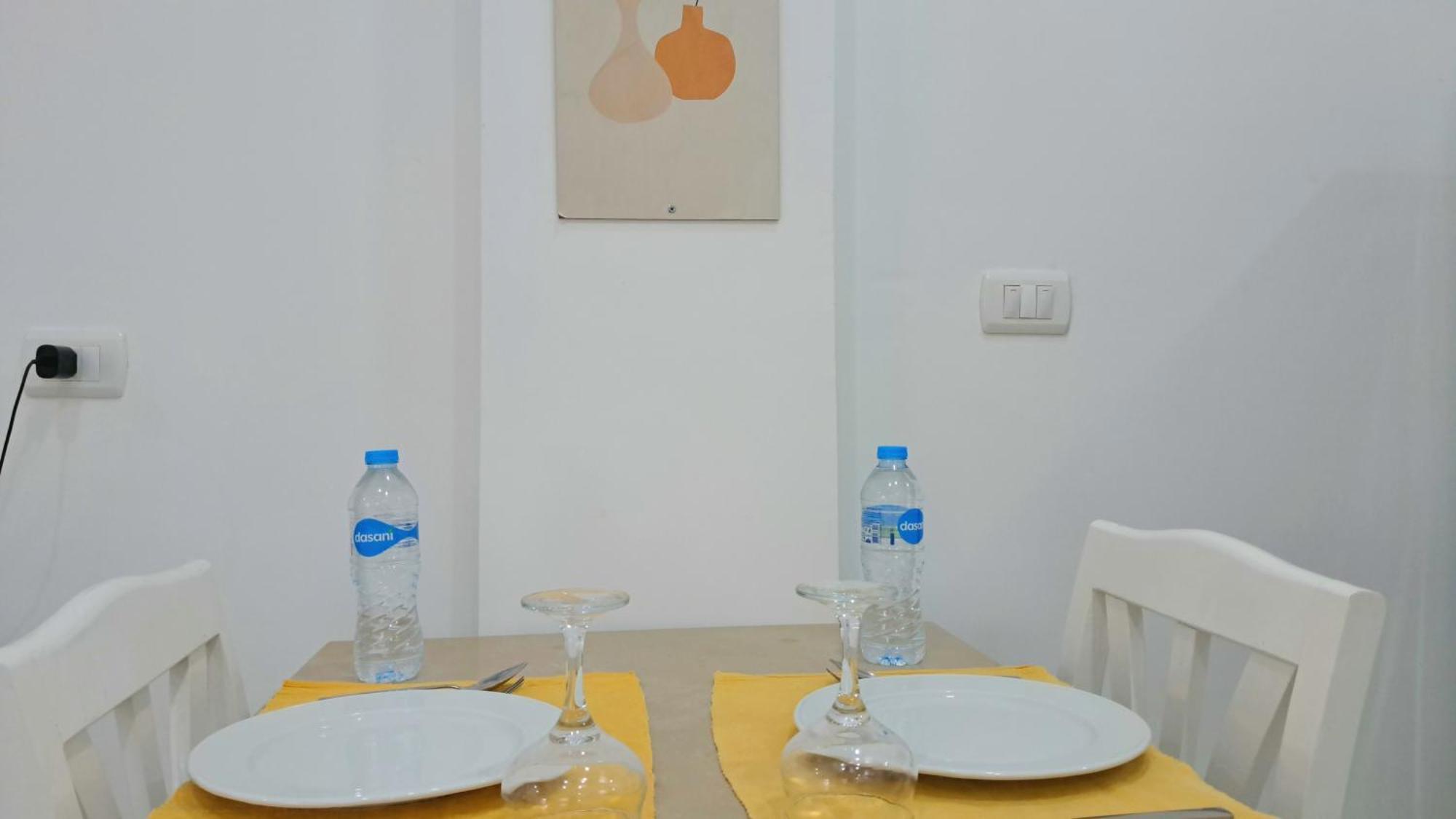 White Jurf Apartment *