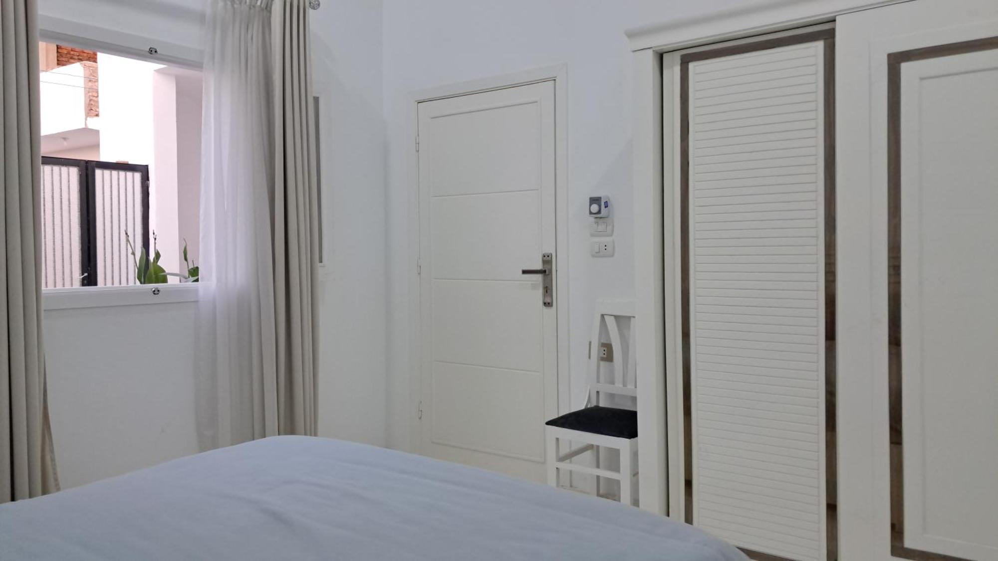 White Jurf Apartment Luxor