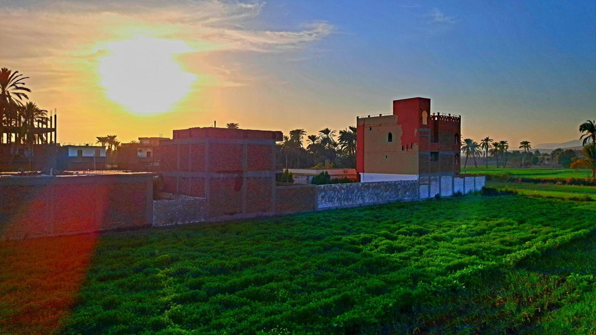 White Jurf Apartment Luxor
